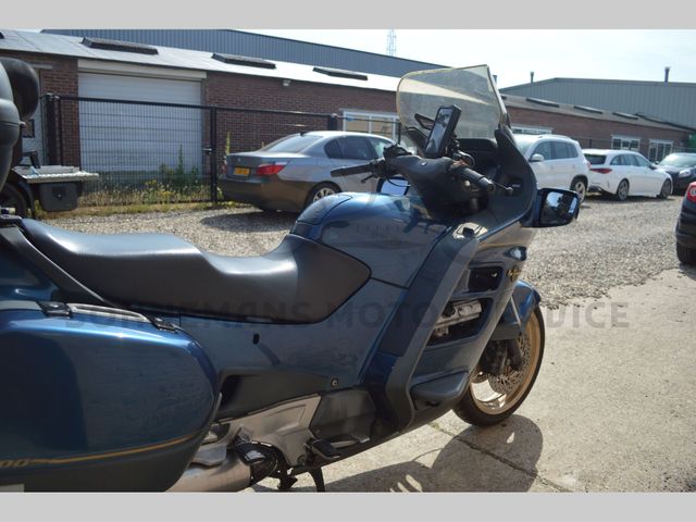 honda - st-1100-pan-european