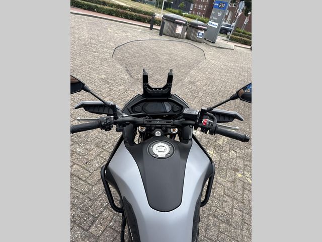 yamaha - tracer-7