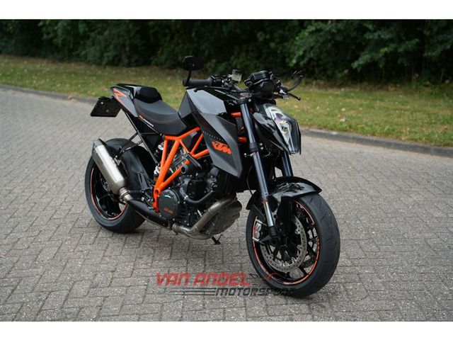 ktm - 1290-super-duke-r