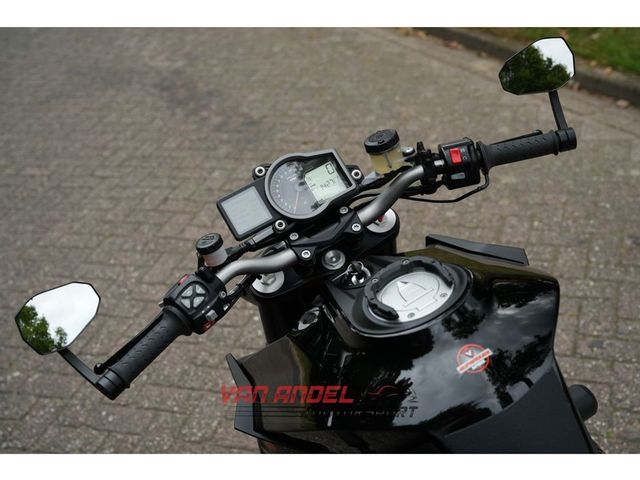 ktm - 1290-super-duke-r