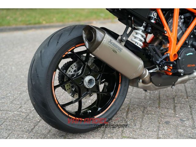 ktm - 1290-super-duke-r