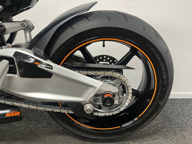 ktm - 1190-rc-8