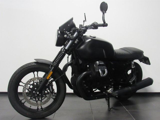 moto-guzzi - v-7-stone