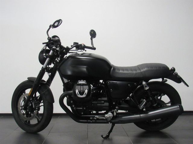 moto-guzzi - v-7-stone