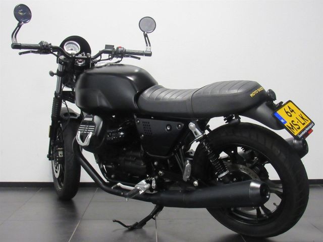 moto-guzzi - v-7-stone