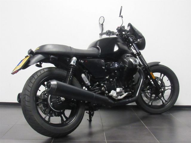 moto-guzzi - v-7-stone