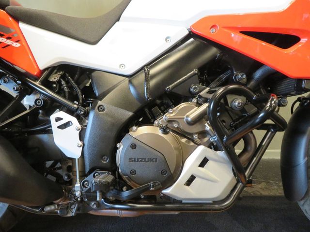 suzuki - v-strom-1050-xta