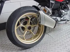 Moto Guzzi V100 Mandello S 2026 nieuw – foto 5 van 11