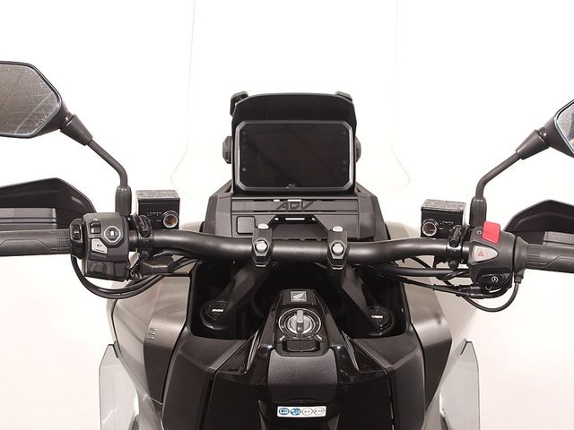 honda - adv-350