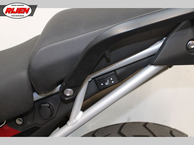 triumph - tiger-900-gt-pro