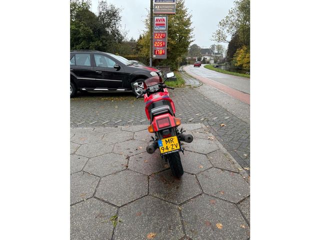 kawasaki - gpx-600-r