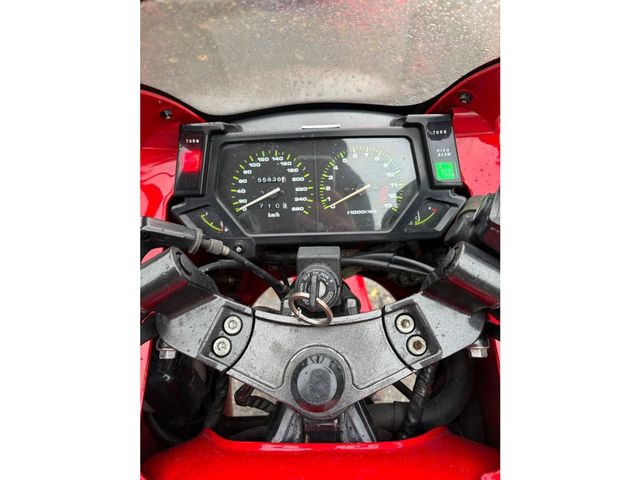 kawasaki - gpx-600-r