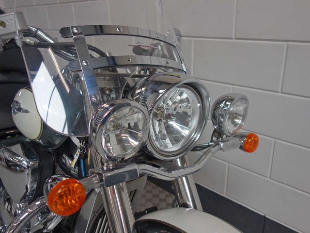 suzuki - intruder-c-800