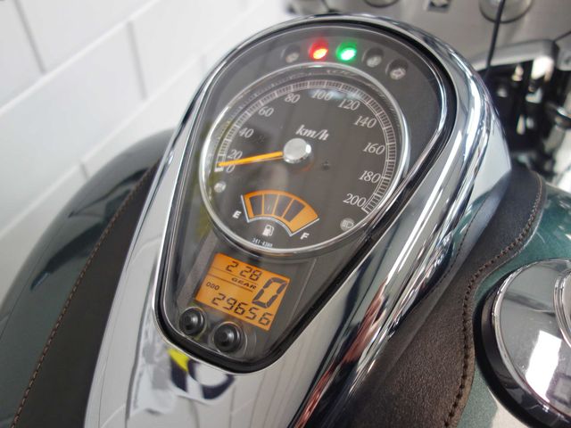suzuki - intruder-c-800