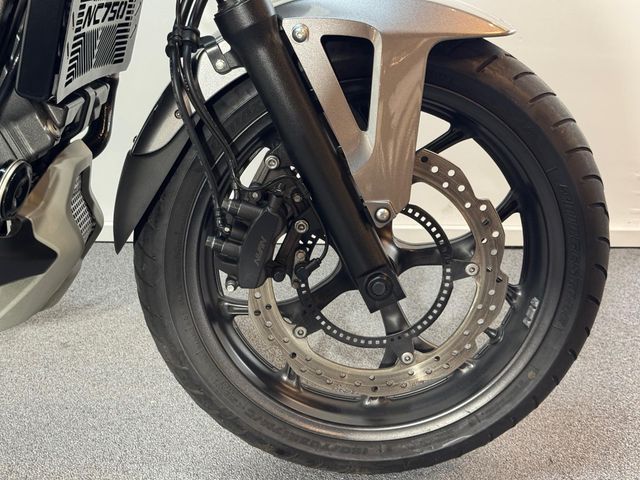 honda - nc-700-s-dct-abs