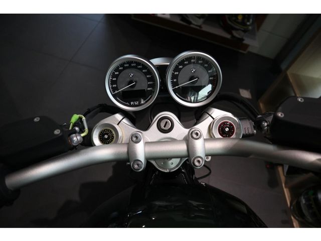 bmw - r-12-nine-t