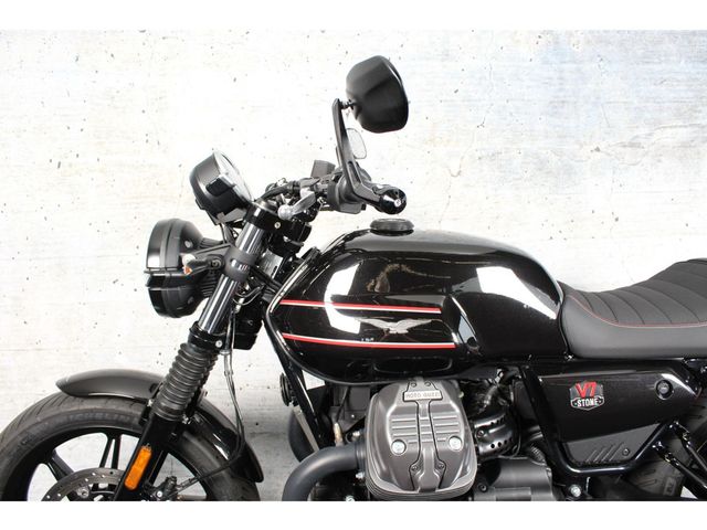 moto-guzzi - v-7-iii-stone-s