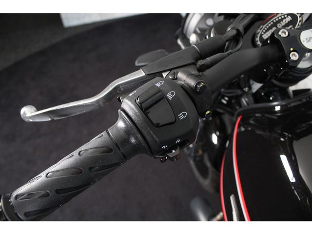 moto-guzzi - v-7-iii-stone-s