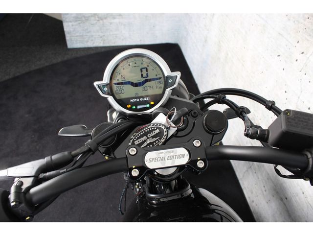 moto-guzzi - v-7-iii-stone-s