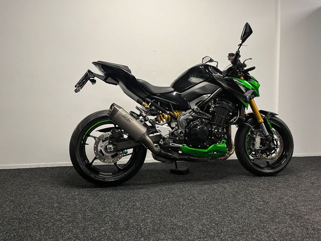 kawasaki - z900