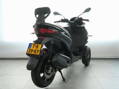 Piaggio MP3 300 HPE Sport 2023 occasion – foto 6 van 13