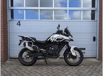 Cfmoto 800 MT Explore ES 2026 nieuw
