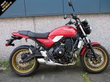 KAWASAKI Z650RS