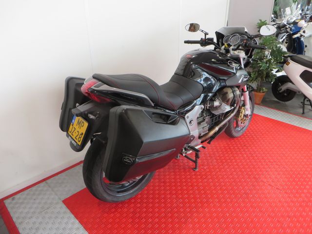 moto-guzzi - breva-1100