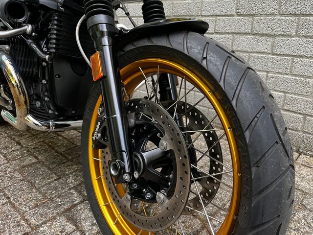 bmw - r-nine-t-scrambler