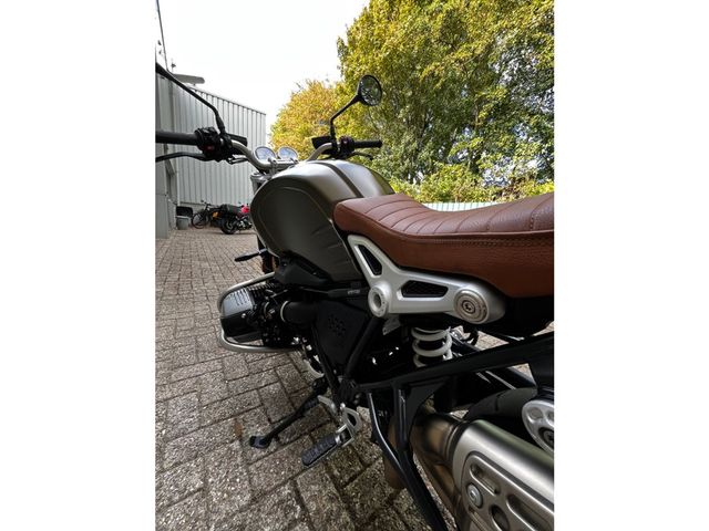 bmw - r-nine-t-scrambler