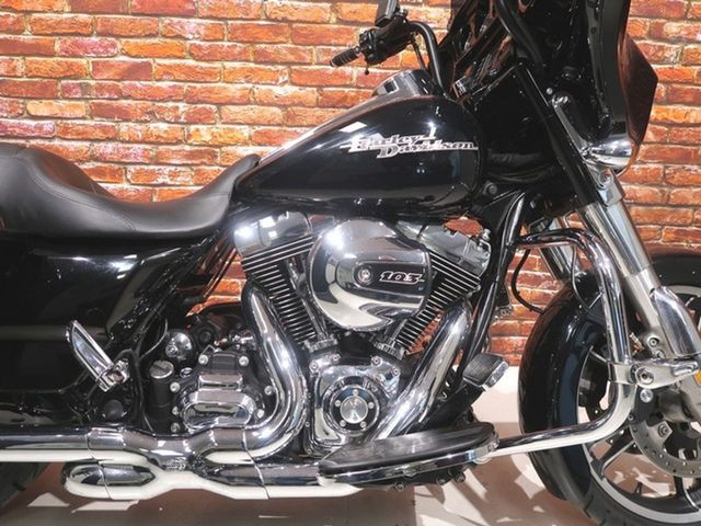 harley-davidson - street-glide-flhx
