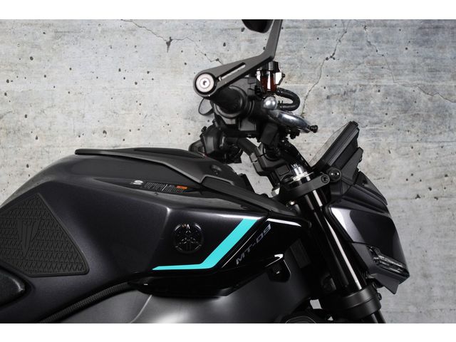yamaha - mt-09-y-amt