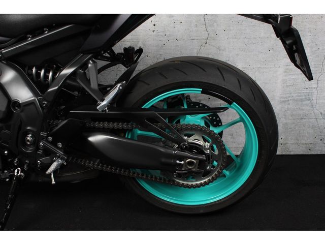 yamaha - mt-09-y-amt