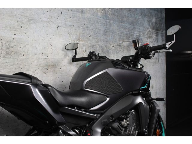 yamaha - mt-09-y-amt