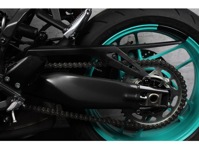 yamaha - mt-09-y-amt