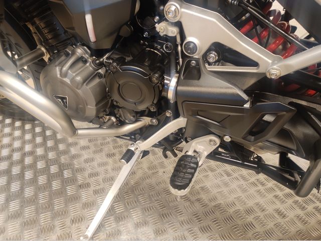 triumph - tiger-1200-gt-explorer