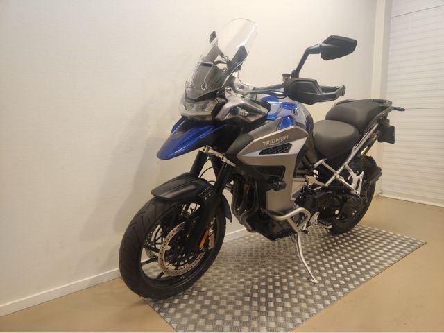 triumph - tiger-1200-gt-explorer