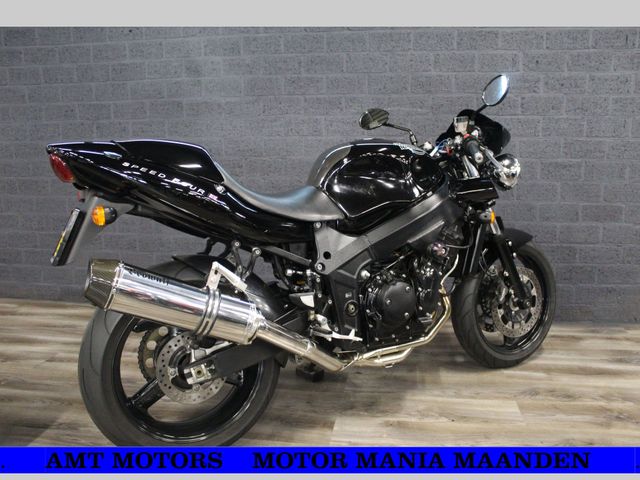 triumph - speed-four