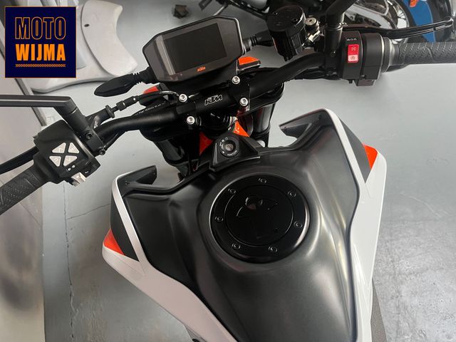 ktm - 890-duke-r