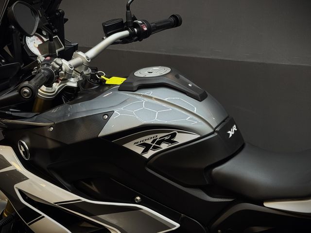 bmw - s-1000-xr