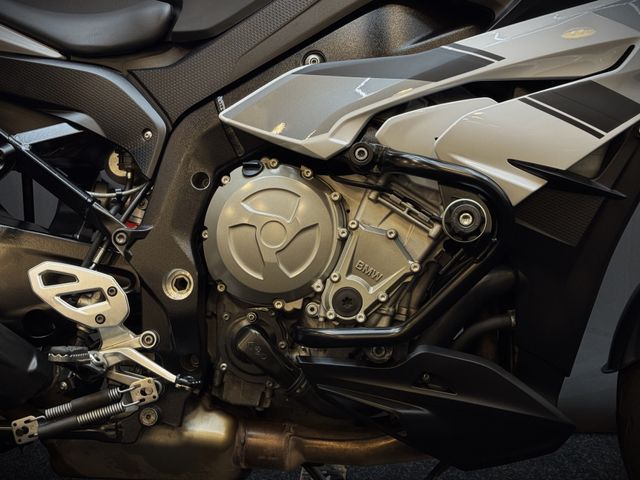 bmw - s-1000-xr