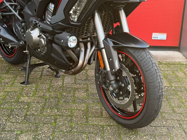 kawasaki - versys-1000-se-grand-tourer