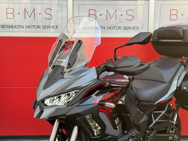 kawasaki - versys-1000-se-grand-tourer