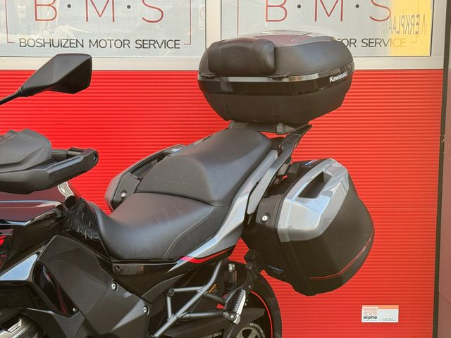 kawasaki - versys-1000-se-grand-tourer