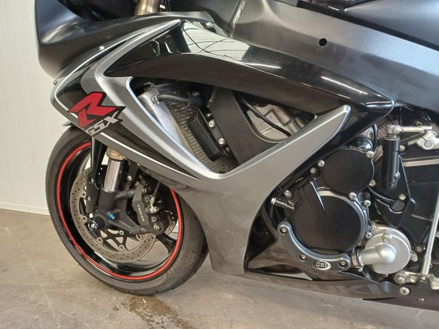 suzuki - gsx-r-600
