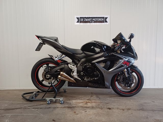 suzuki - gsx-r-600