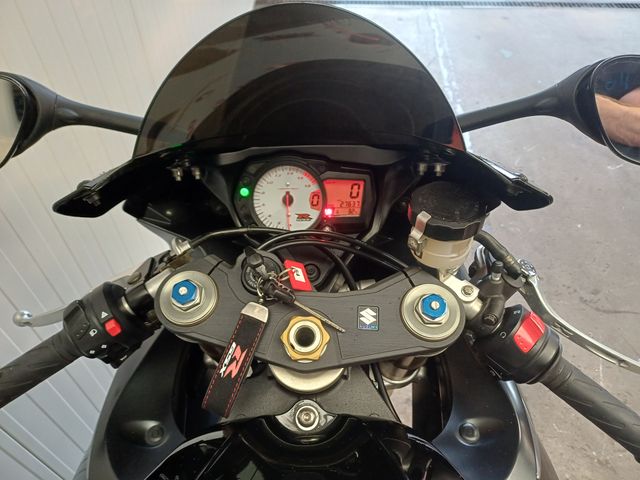 suzuki - gsx-r-600