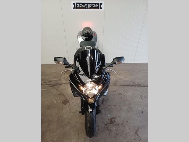 suzuki - gsx-r-600