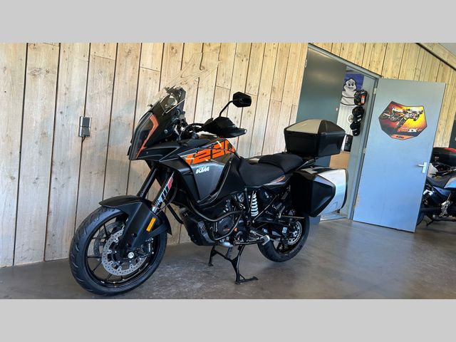 ktm - 1290-super-adventure-s