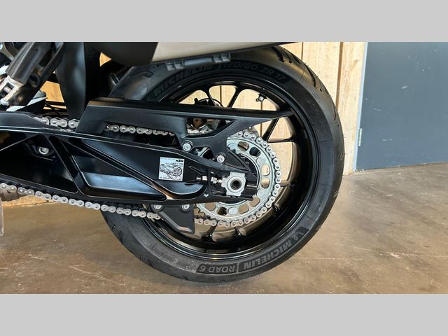 ktm - 1290-super-adventure-s